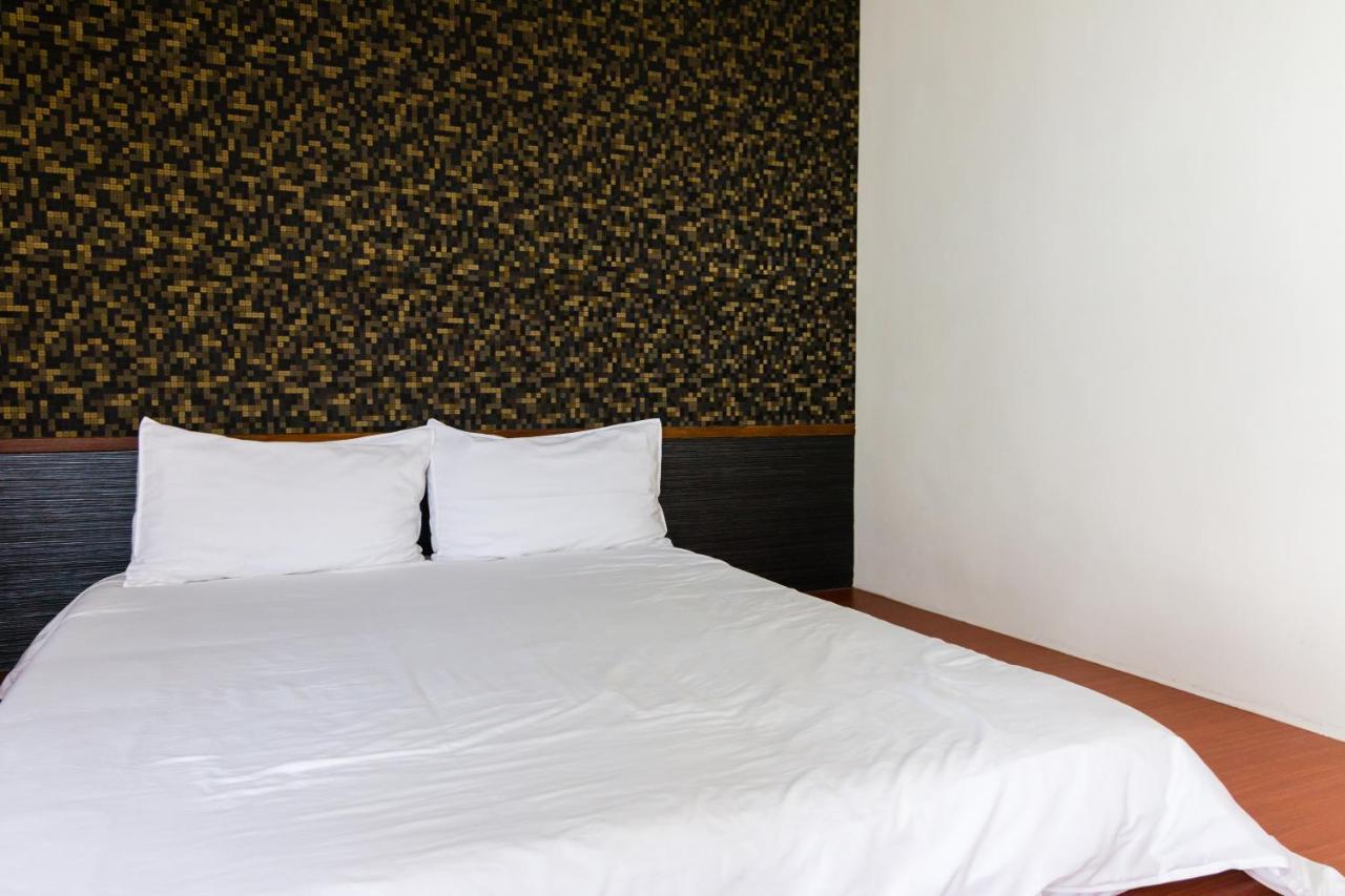 Bobo'S Homestay Luodong Extérieur photo